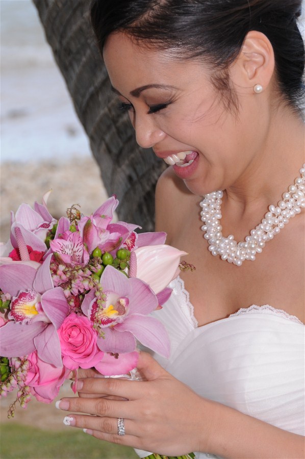 Lovely Hawaiian Bride